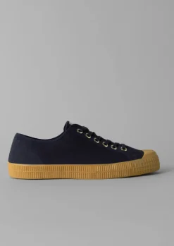 TOAST Novesta Star Master Trainers- Trainers & Plimsolls
