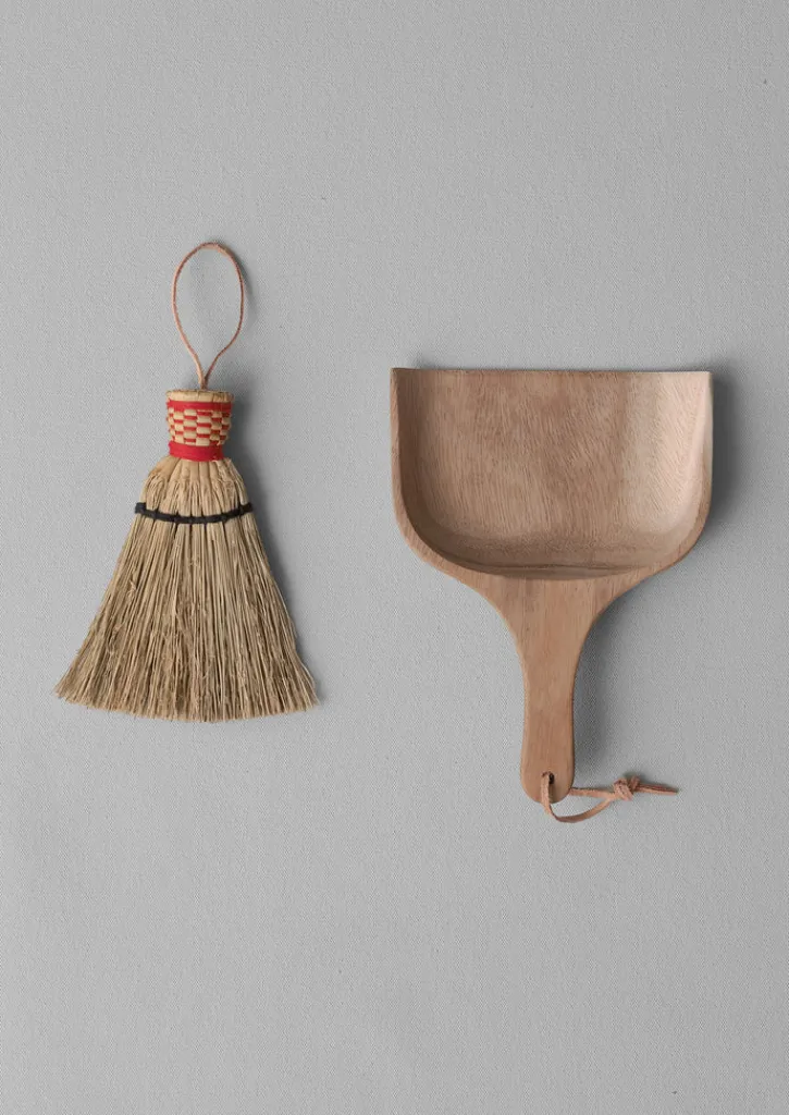 TOAST Sorghum Table Dustpan and Brush- Kitchen