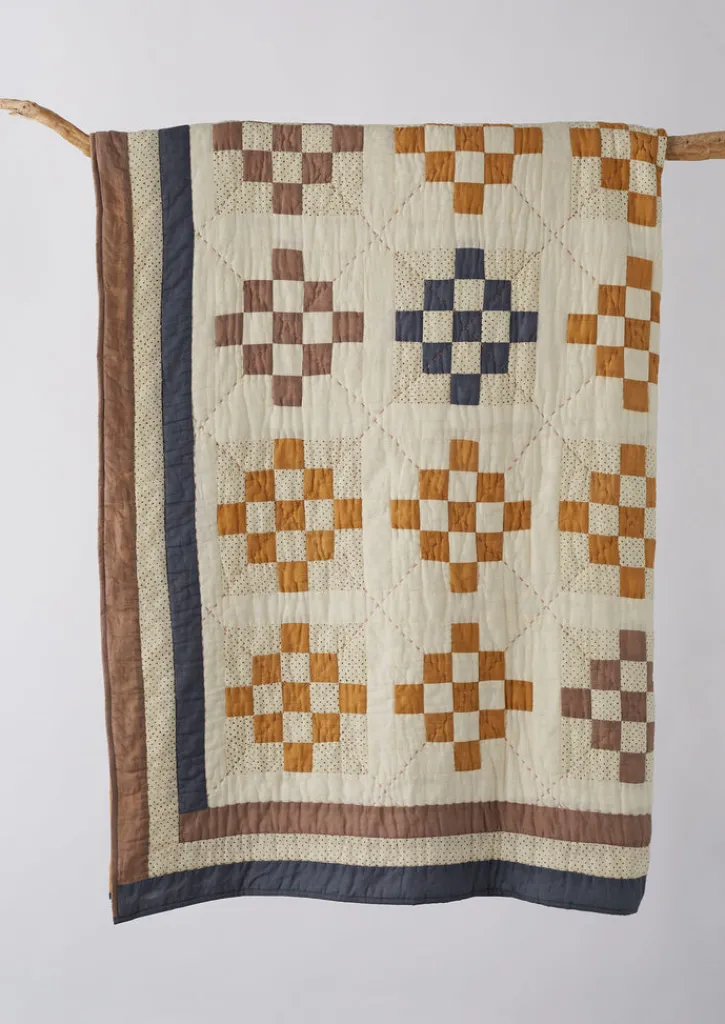 TOAST Tile Cotton Patchwork Quilt- Textiles|Blankets & Throws