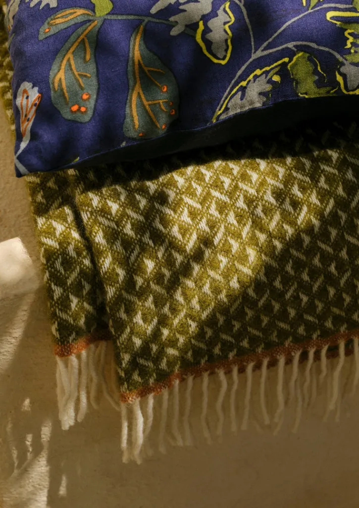 TOAST Trailing Foliage Linen Cushion Cover- Textiles|Cushions & Covers